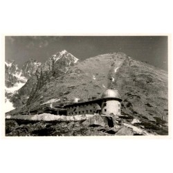 Štátna hvezdáreň na Skalnatom plese 1784 m n. m. Staatliche Sternwerte am Steinbachsee 1784 M. Cillogvizsgáló intézet a Köpataki