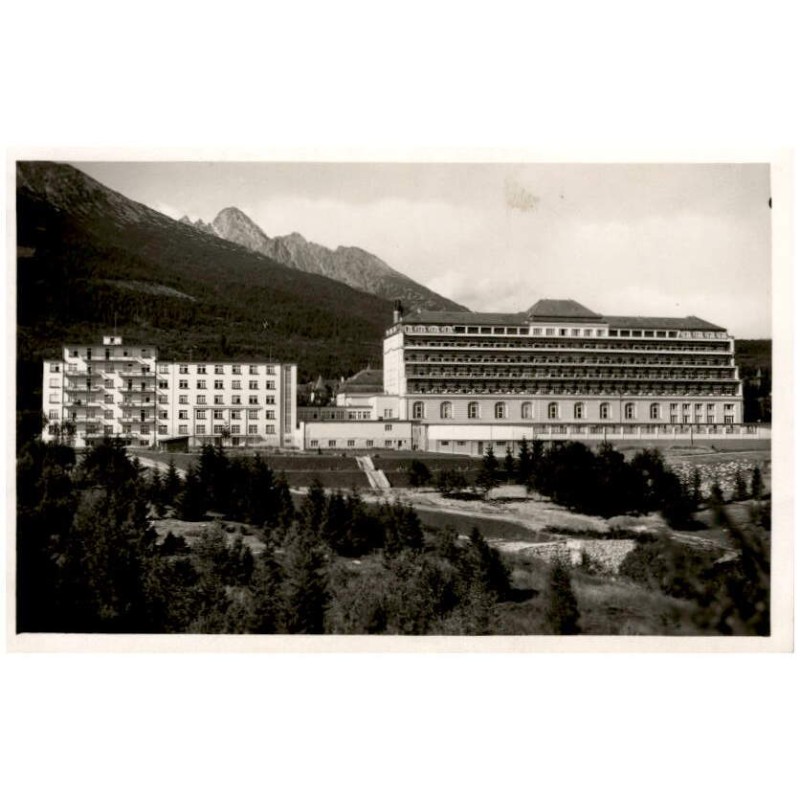 Nový Smokovec. Sanatorium V. P. Ú. V pozadie Lomnický štít.