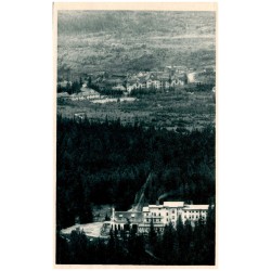 Sporthotel Hrebienok a Grandhotel ve Starém Smokovci s Lomnického sedla.