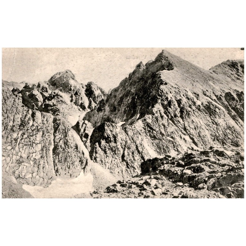 Poľské sedló a malá Vysočina 2203 m, 2425 m. Polnischer Kamm und die kleine Visoka 2203-2425 m. Lengyelnyereg és a kis Viszoka 2