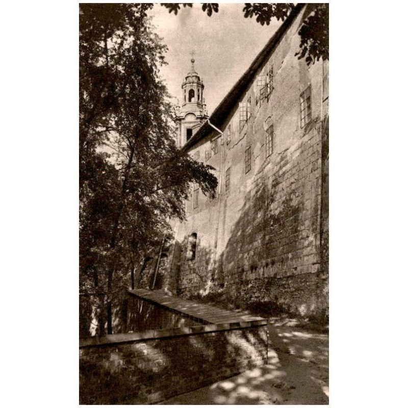 Wawel. Wały na tyłach budynku poseminaryjnego. Fot. inż K. Cybulski