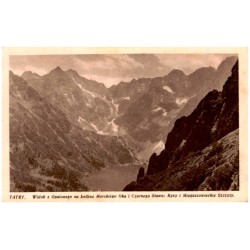 Tatry. Widok z Opalonego na kotlinę Morskiego Oka i Czarnego Stawu Rysy i Mięguszowieckie Szczyty.