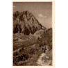 Cestou k Slezskému domu ve Velické doliné. V pozadi Gerlach (2663 m). Sur le chemin de la Maison silésique dans la vallée Velick