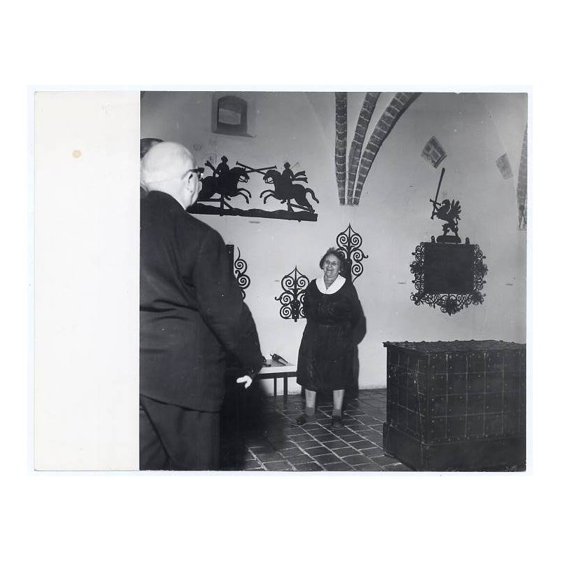 "Prof. Jerzy Remer (1888-1979) długoletni dyrektor Muzeum Okręgowego w Toruniu w Toruńskim Ratuszu w Sali Rzemiosła Toruńskiego