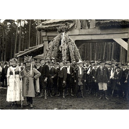 Dożynki prezydenckie w Spale / "Wiązanie" 1933 Peasant engagement festivities